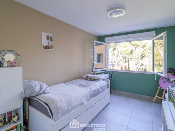 Appartement 77 m² à Marseille 13009