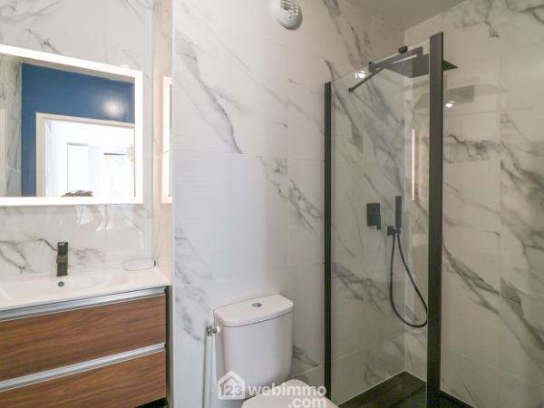 Appartement 77 m² à Marseille 13009