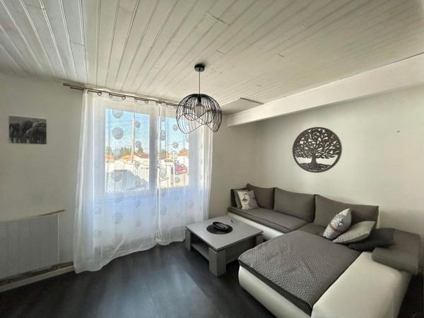 Vente Maison123 m² - 6 Pièces - L AIGUILLON LA PRESQU ILE (85460)