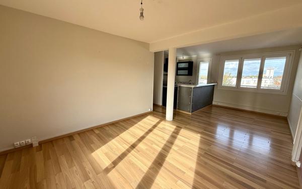 Appartement à vendre    4 pièces • 66 m2 Saint-Quentin