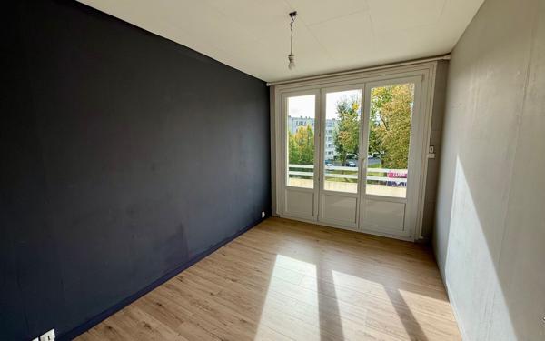 Appartement à vendre    4 pièces • 66 m2 Saint-Quentin