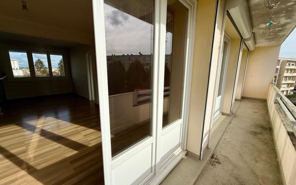 Appartement à vendre    4 pièces • 66 m2 Saint-Quentin