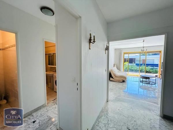 Appartement à louer 3 pièces 80.16m² Cannes (06400)