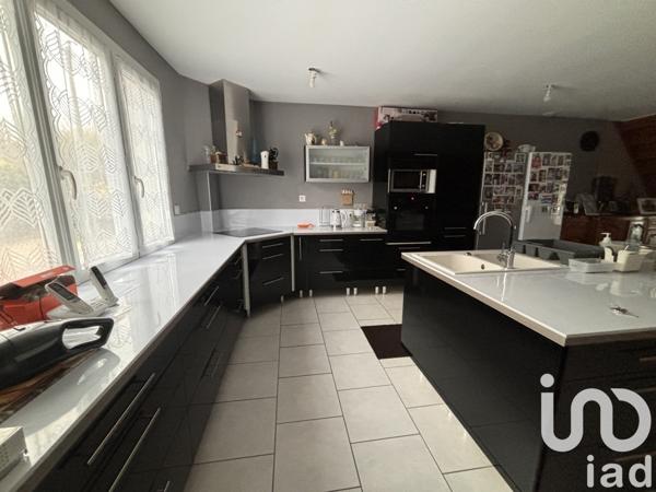 Maison à vendre 5 pièces 135 m² Villedieu-sur-Indre