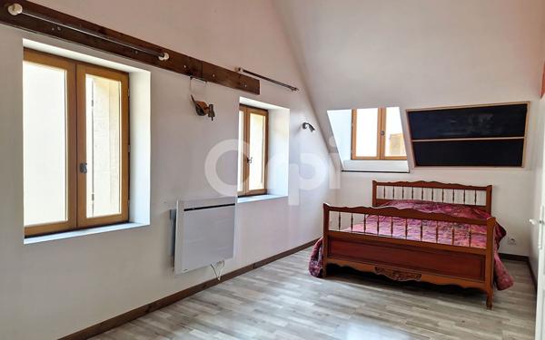 Appartement à louer    2 pièces • 49 m2 Montargis