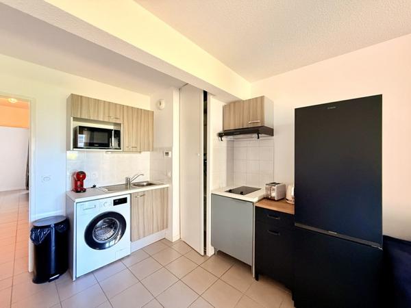 Appartement à louer 820 € CC Bayonne 2 p 40 m² DPE C
