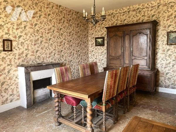 MAISON AVEC VUE DOMINANTE SUR LA CAMPAGNE