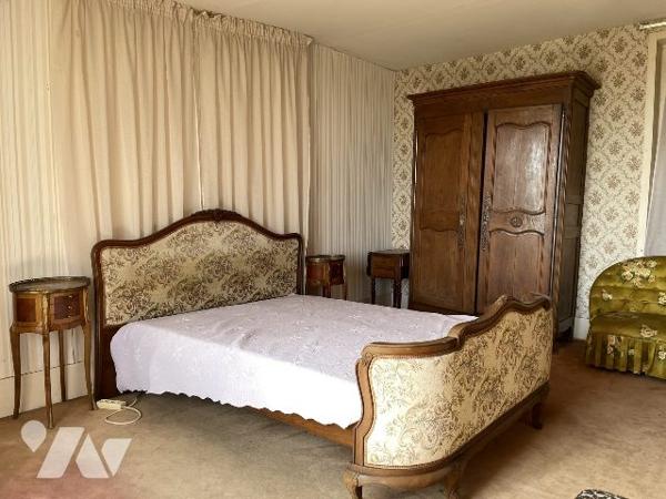 MAISON AVEC VUE DOMINANTE SUR LA CAMPAGNE