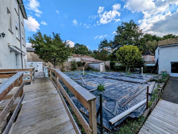 Maison à vendre 295m² - VEZINS (49)