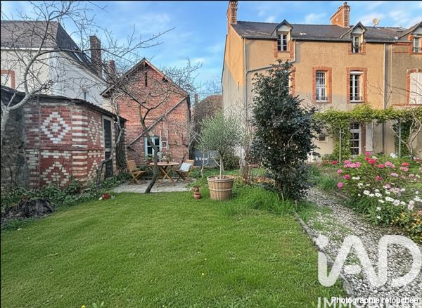 Maison à vendre 7 pièces 136 m² Évron