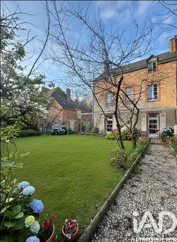 Maison à vendre 7 pièces 136 m² Évron