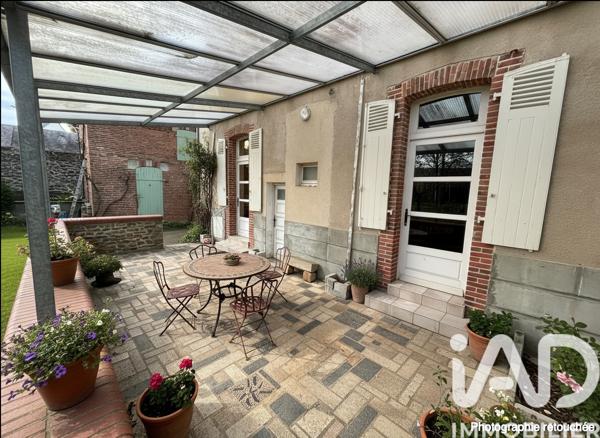 Maison à vendre 7 pièces 136 m² Évron