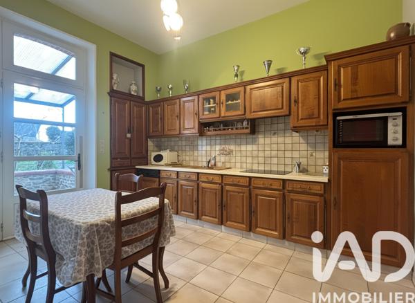 Maison à vendre 7 pièces 136 m² Évron