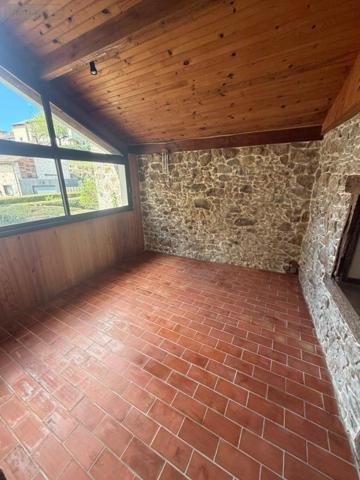 Maison de ville à vendre à Saint-Priest-Taurion en Haute-Vienne (87480), ref : MGC/1197