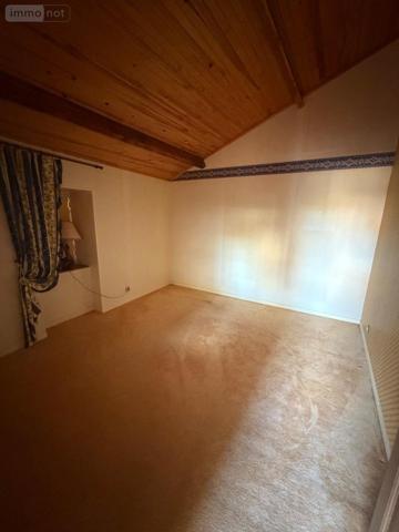Maison de ville à vendre à Saint-Priest-Taurion en Haute-Vienne (87480), ref : MGC/1197