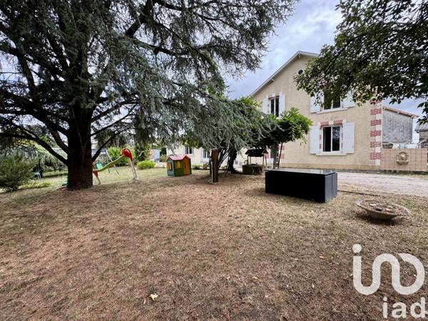 Maison à vendre 4 pièces 129 m² Châtillon-sur-Thouet