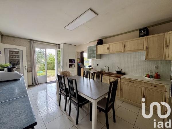 Maison à vendre 4 pièces 129 m² Châtillon-sur-Thouet