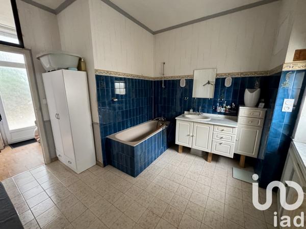 Maison à vendre 4 pièces 129 m² Châtillon-sur-Thouet