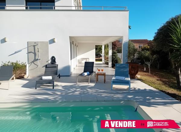 Maison T6  avec piscine - Sainte Lucie De Porto Vecchio  20144 - Corse du Sud  - FRANCE