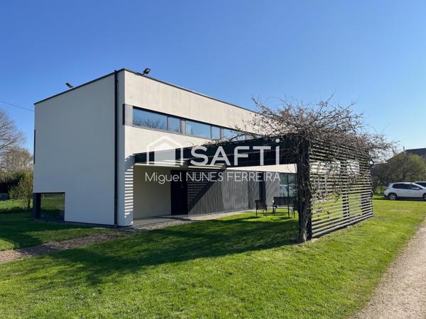 Maison contemporaine aux volumes hors norme