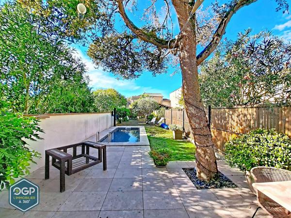 Maison de caractère rénovée – 198 m², 4 chambres, bureau, jardin et piscine