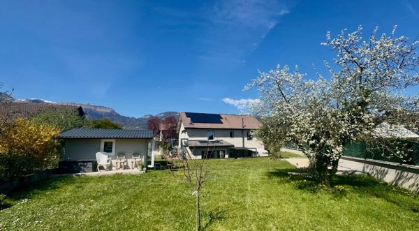 CESSY (01) Maison à vendre 6 pièces 181 m² - Terrain 980 m² - Quartier résidentiel -