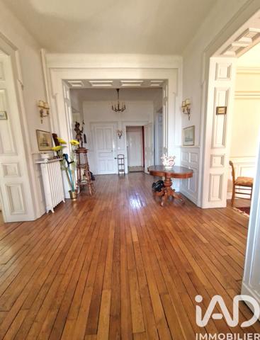 Maison à vendre 16 pièces 270 m² Terrasson-Lavilledieu