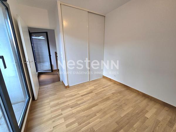 Quartier BAGATELLE  Très beau T5  standing TRIPLEX de 122.6m²  jardin et 2 terrasses , 2 garages , une cave