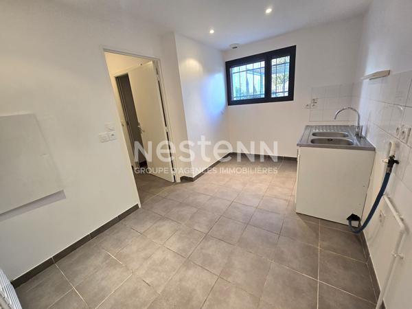 Quartier BAGATELLE  Très beau T5  standing TRIPLEX de 122.6m²  jardin et 2 terrasses , 2 garages , une cave