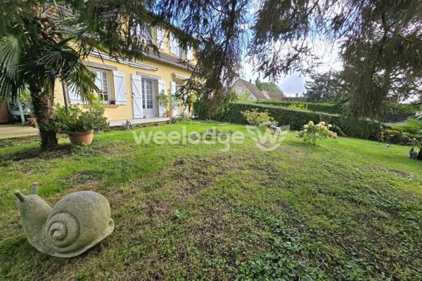 Maison à vendre 7 pièces de 151 m² à Gournay-en-Bray