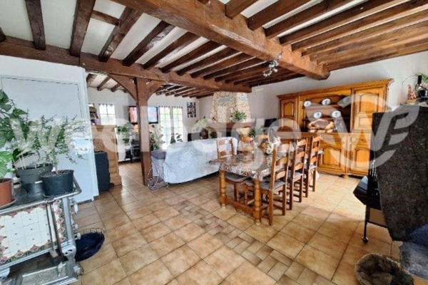 Maison à vendre 7 pièces de 151 m² à Gournay-en-Bray