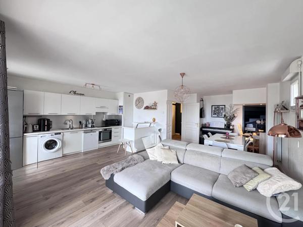 Appartement F4 à vendre  4 pièces - 88,58 m 2   EZE  - 06