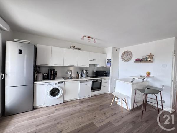 Appartement F4 à vendre  4 pièces - 88,58 m 2   EZE  - 06