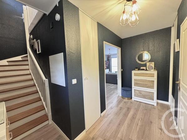 Appartement F4 à vendre  4 pièces - 88,58 m 2   EZE  - 06