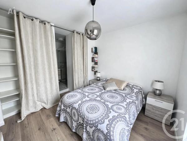 Appartement F4 à vendre  4 pièces - 88,58 m 2   EZE  - 06