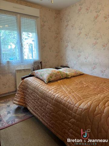 Maison de plain-pied à Ambrières les Vallées