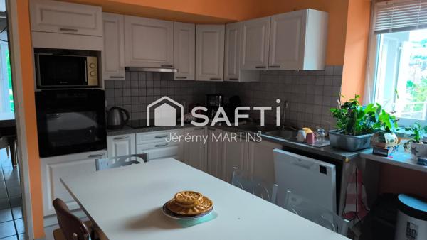 Maison familiale proche du centre