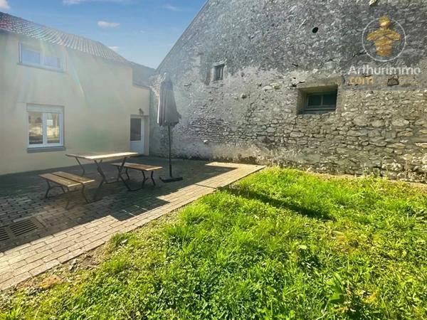 Vente Maison 8 pièces 186 m2 à Baule
