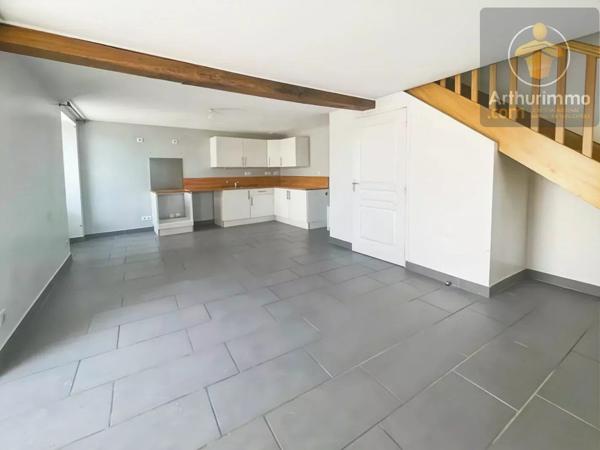 Vente Maison 8 pièces 186 m2 à Baule