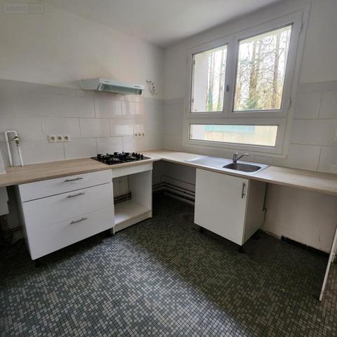 Appartement à vendre à La-Ferté-Bernard dans la Sarthe (72400), ref : 72085-2234
