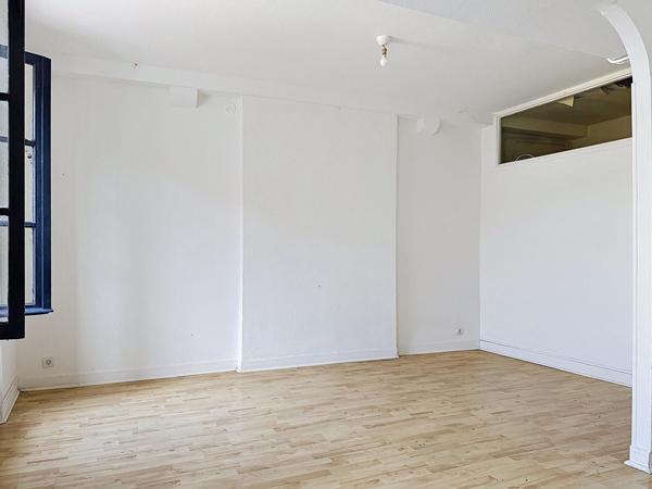IMMEUBLE DE RAPPORT de 221 m²