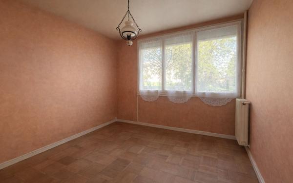 Appartement à vendre    4 pièces • 66 m2 Beauvais