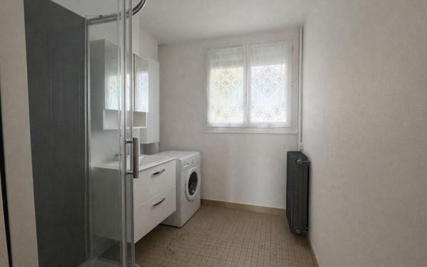 Appartement à vendre    4 pièces • 66 m2 Beauvais