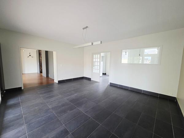 Double mancelle rénovée avec jardin, garage et studio indépendant ? Le Mans proche centre-ville