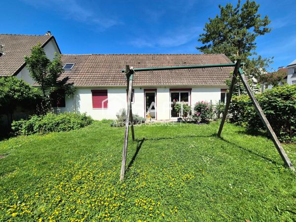 Maison 5 chambres avec 610 m² de terrain à 200 m à pied du Tramway T7
