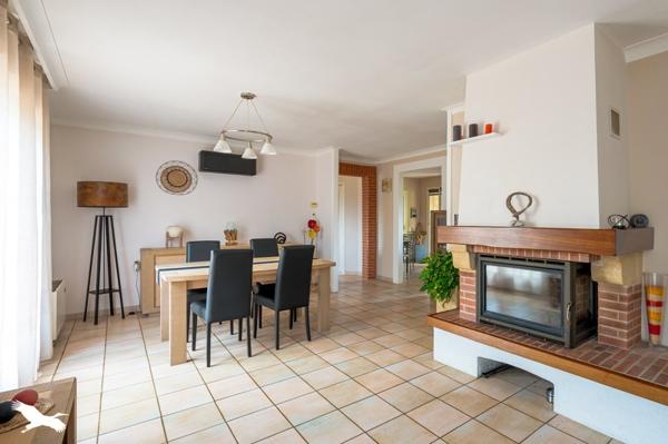 Maison 247 220 € Labastide-Saint-Pierre 4 p 90 m² DPE C