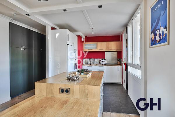 VERNAY - T3 balcon et parking