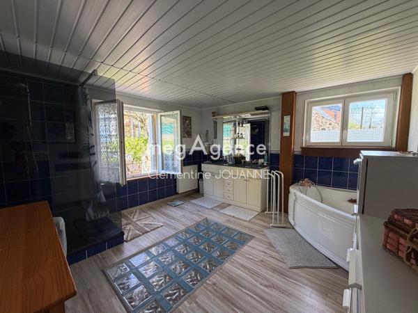 Maison à SIOUVILLE-HAGUE, 50340 - 6 pièces 153m²