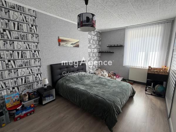 Maison à SIOUVILLE-HAGUE, 50340 - 6 pièces 153m²