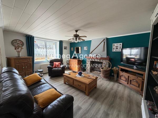 Maison à SIOUVILLE-HAGUE, 50340 - 6 pièces 153m²